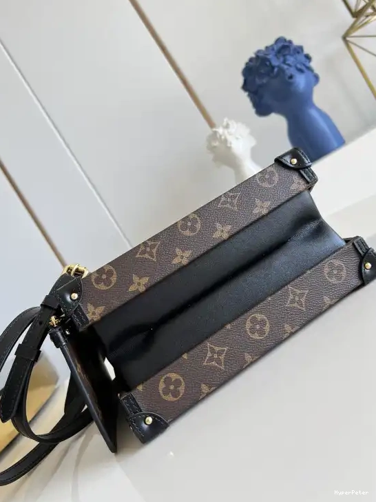 VUITTON MALLE V PETITE LOUIS 0529